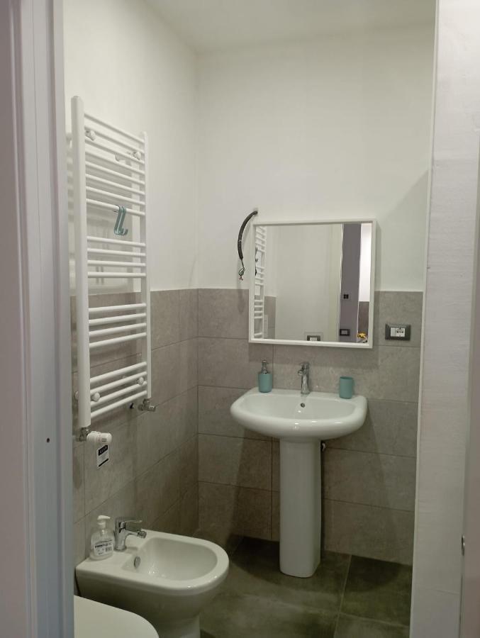 Brutia Mom&Son Bed & Breakfast โกเซนซา ภายนอก รูปภาพ