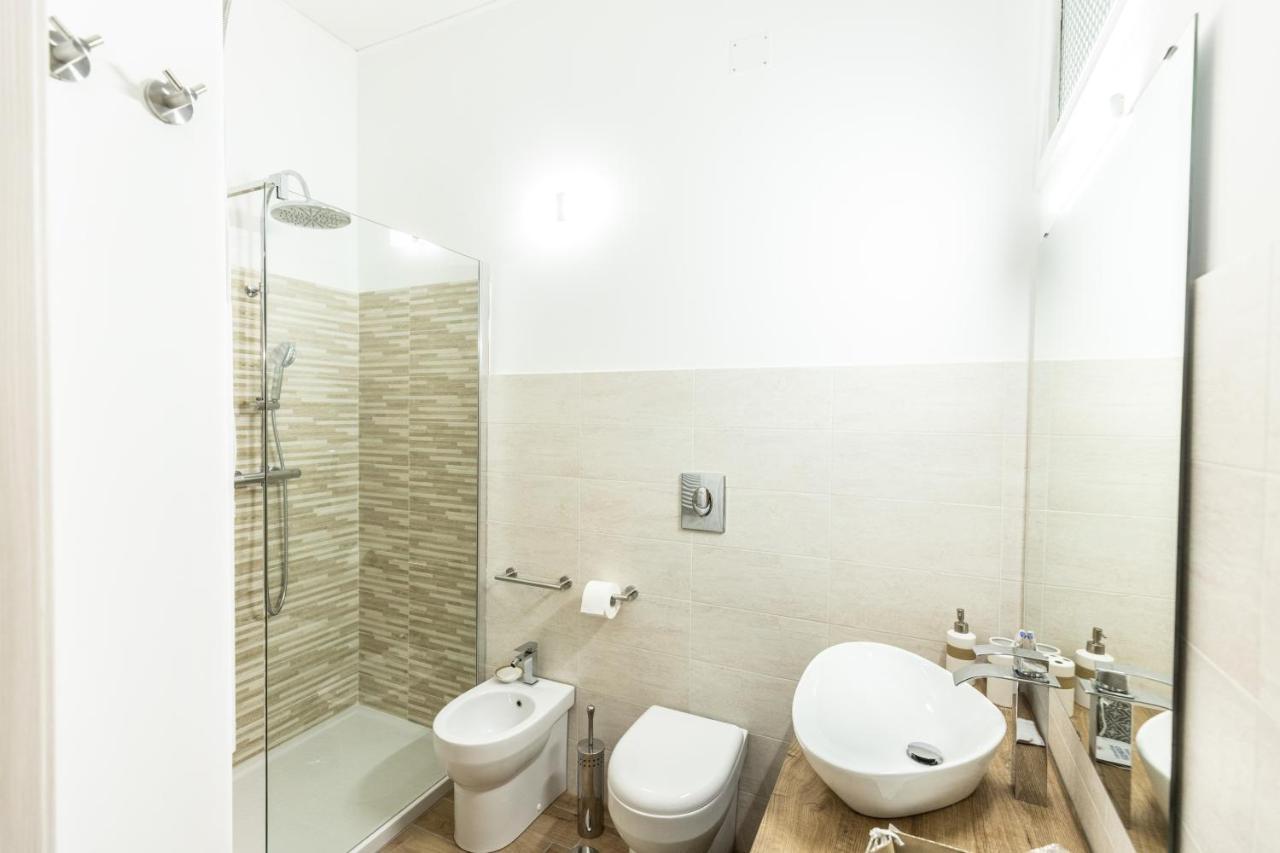 Brutia Mom&Son Bed & Breakfast โกเซนซา ภายนอก รูปภาพ