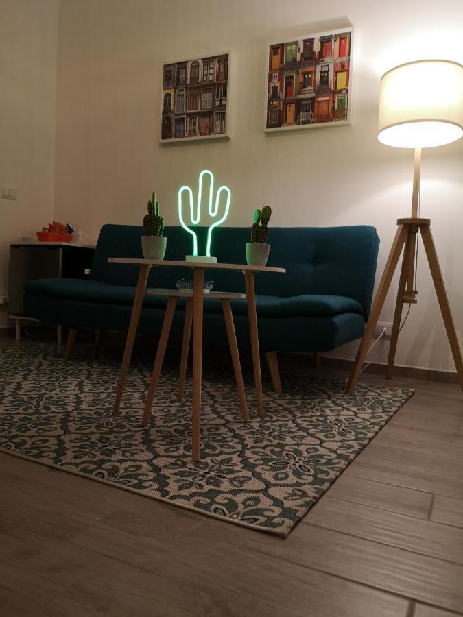 Brutia Mom&Son Bed & Breakfast โกเซนซา ภายนอก รูปภาพ